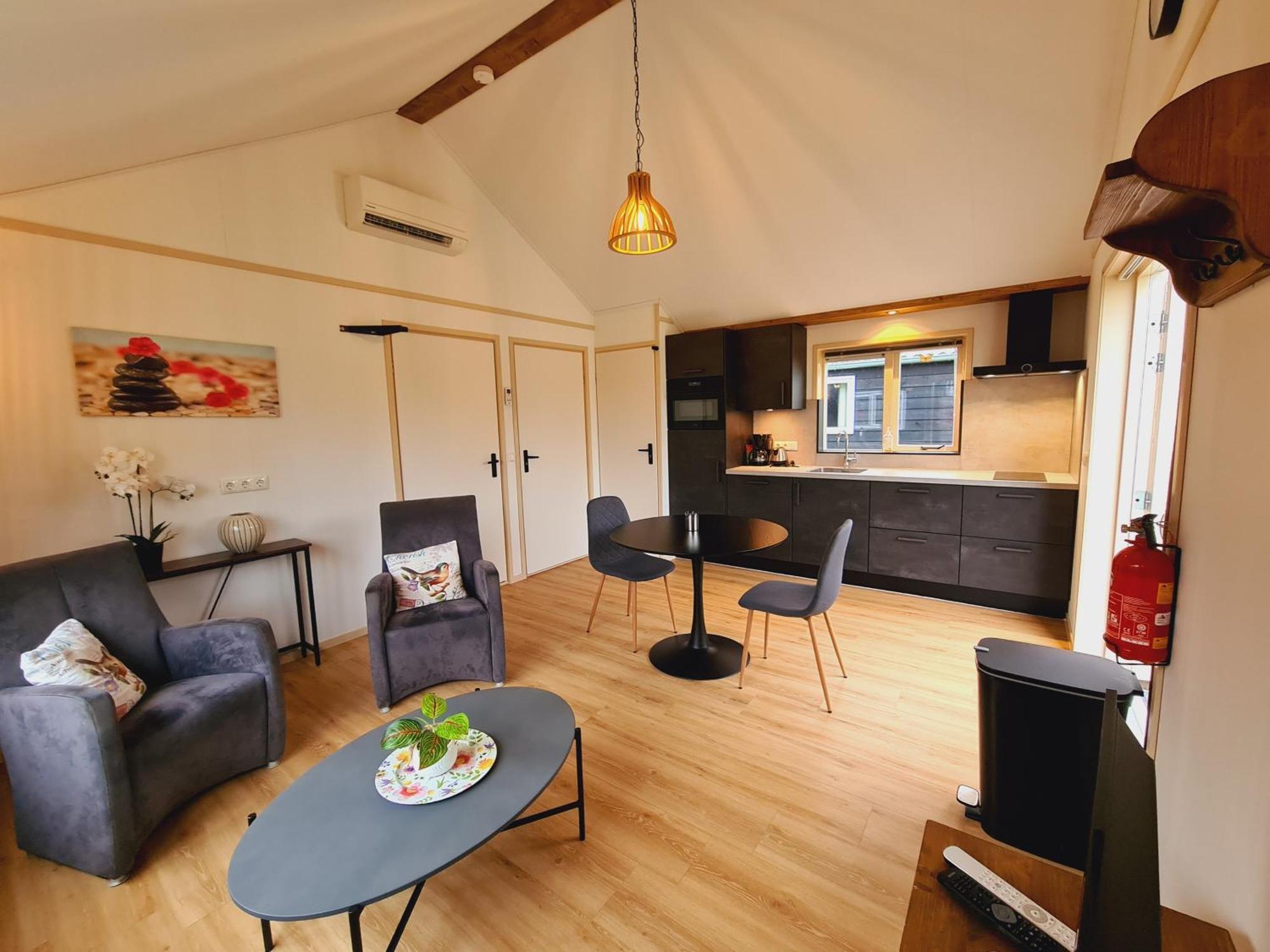 2-Persoons Luxe Vakantiewoning De Veenhoop Exterior foto